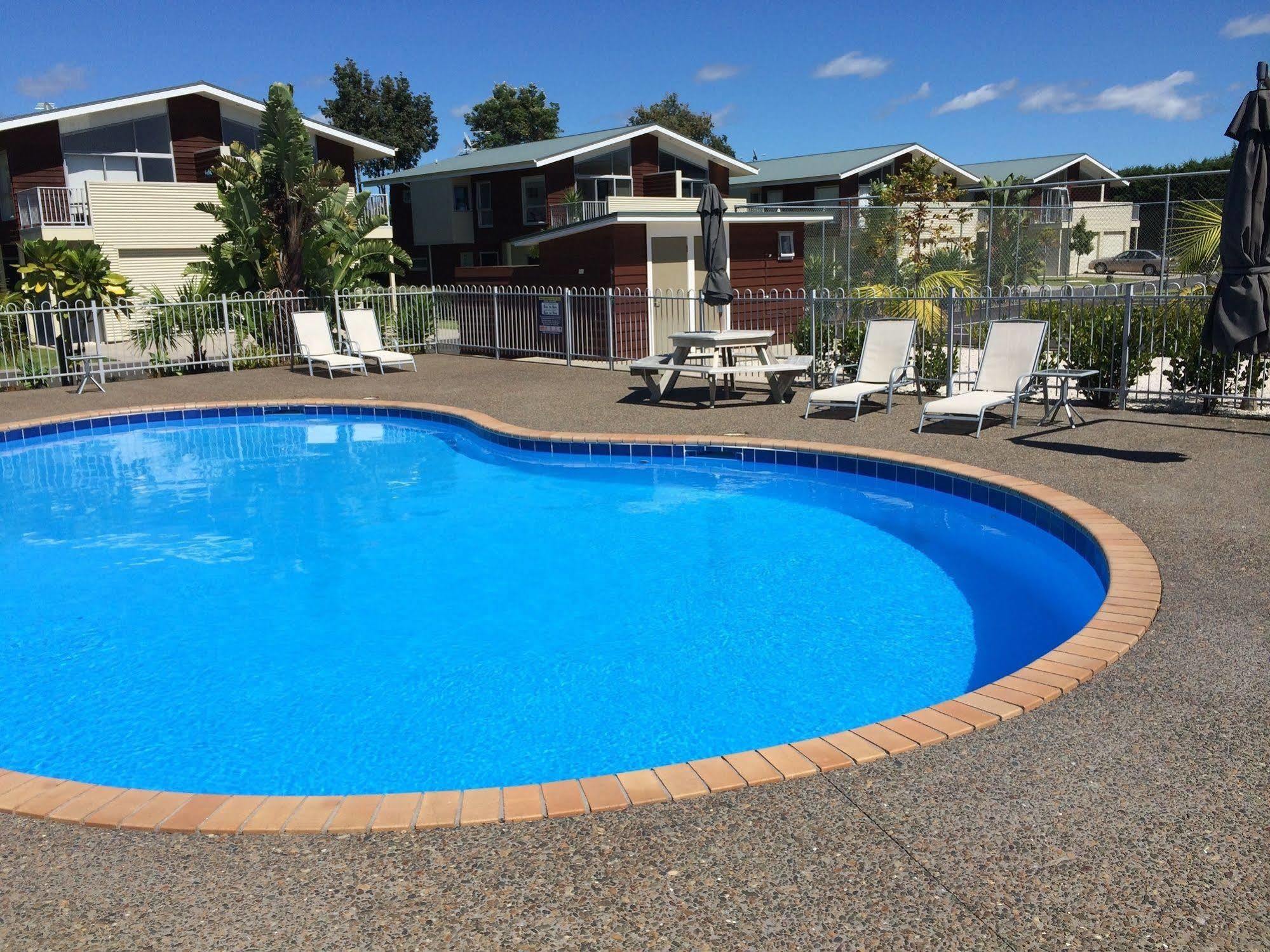 Beachside Resort Motel Whitianga Exterior foto